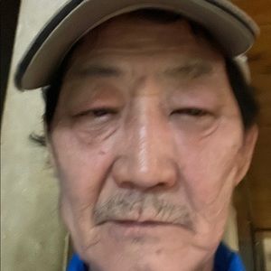 Meet your Posher, Chin